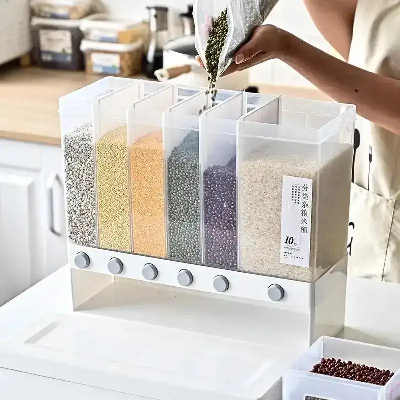 Dry Food Dispenser